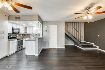 13411 N 8th St., Phoenix, AZ 85022