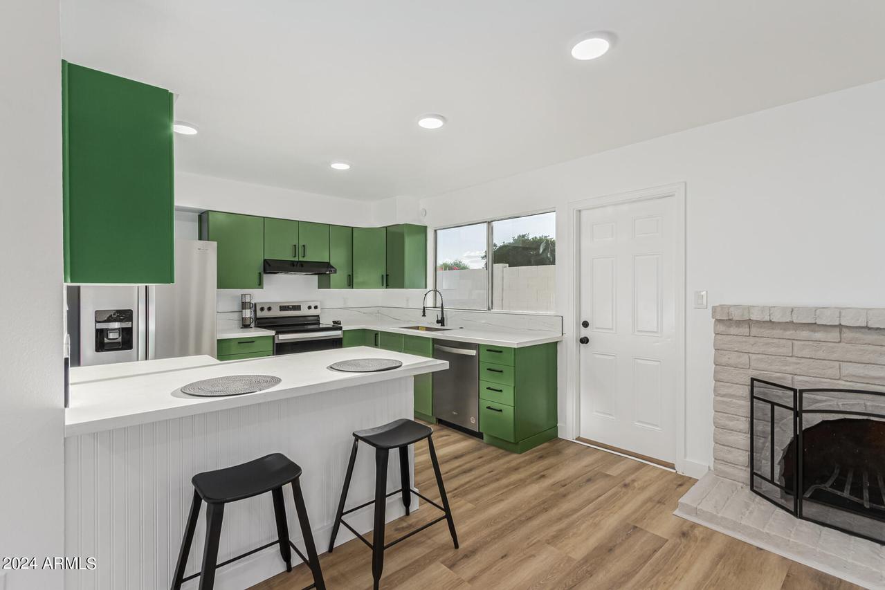 2209 W Osage Ave., Mesa, AZ 85202