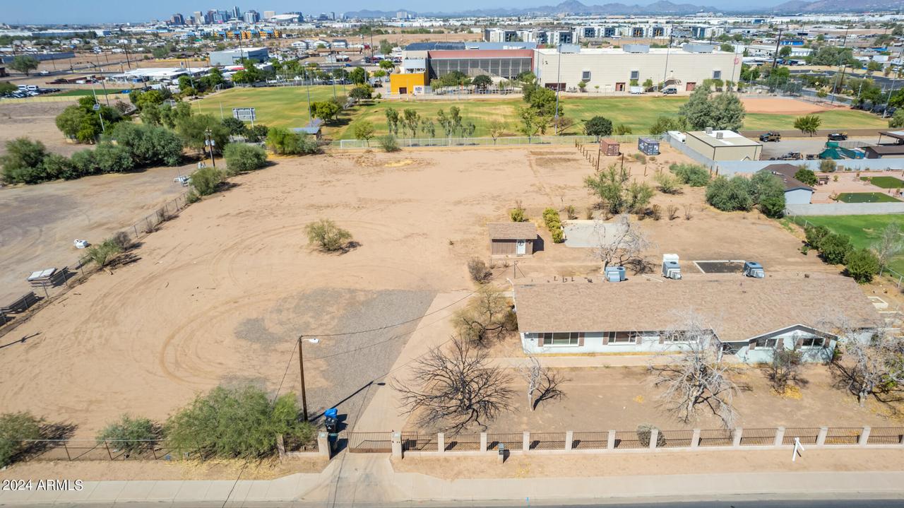 1326 E Wier Ave., Phoenix, AZ 85040