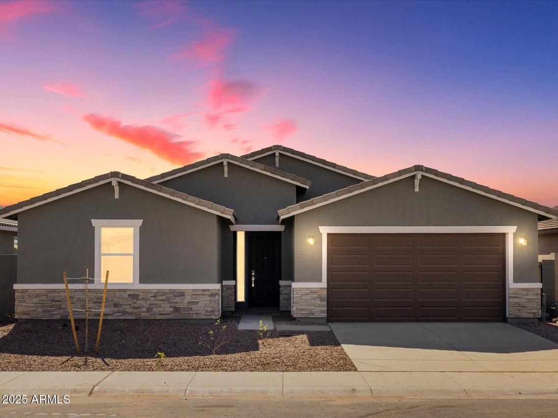 3649 E Alexander Dr., San Tan Valley, AZ 85143