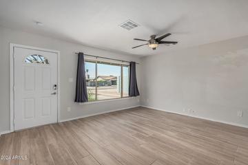 2532 E Aster Dr., Phoenix, AZ 85032