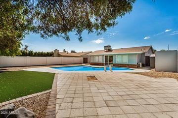2532 E Aster Dr., Phoenix, AZ 85032