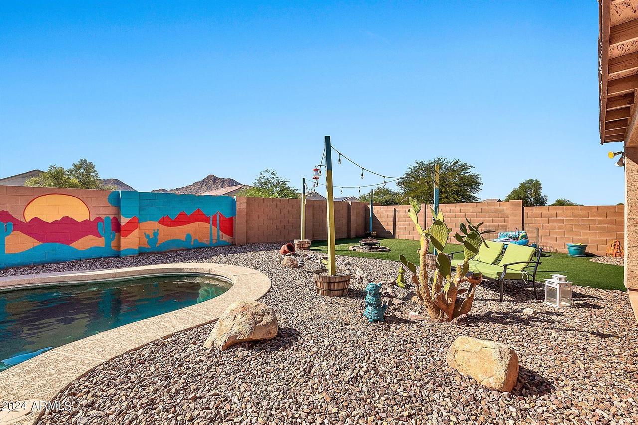 32854 N Quail Ave., San Tan Valley, AZ 85144