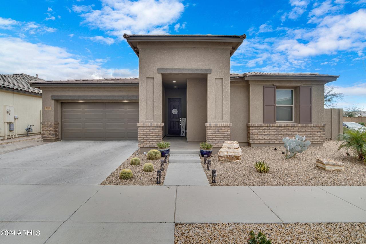23081 E Camina Buena Vista, Queen Creek, AZ 85142