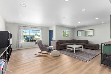 109 W Fairmont Dr., Tempe, AZ 85282