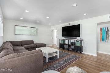 109 W Fairmont Dr., Tempe, AZ 85282