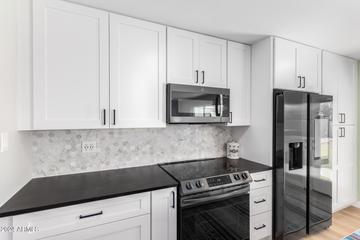 109 W Fairmont Dr., Tempe, AZ 85282