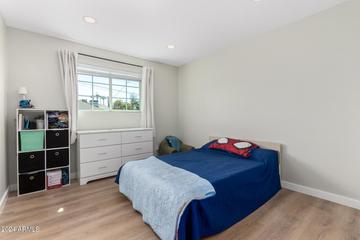 109 W Fairmont Dr., Tempe, AZ 85282