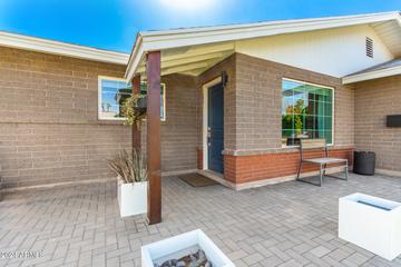 109 W Fairmont Dr., Tempe, AZ 85282