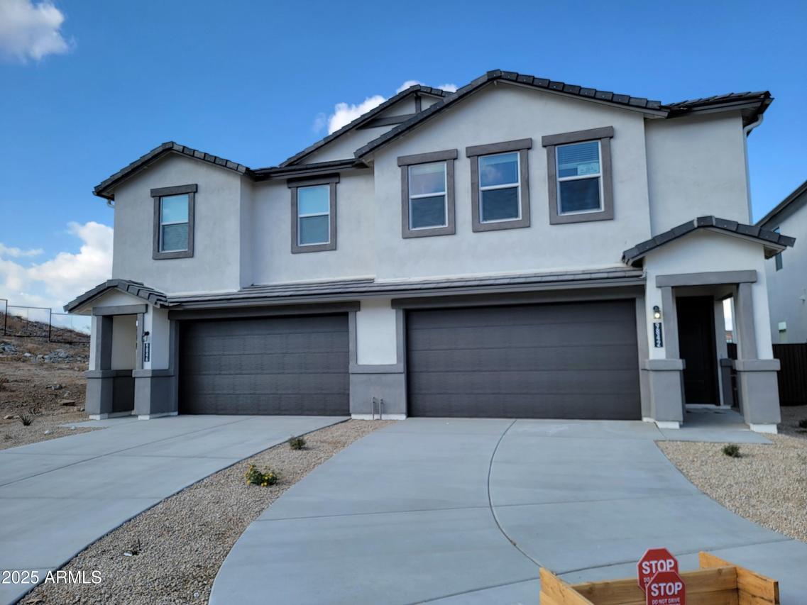 9842 S 11th St., Phoenix, AZ 85042