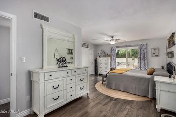 7205 E Jensen St., Mesa, AZ 85207