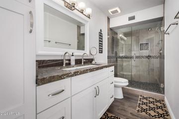 7205 E Jensen St., Mesa, AZ 85207