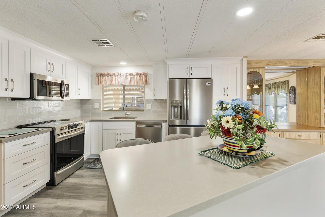 745 S 82nd Way, Mesa, AZ 85208