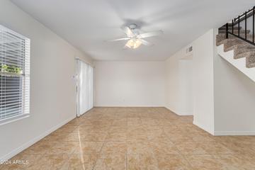 1527 E Topeka Dr., Phoenix, AZ 85024