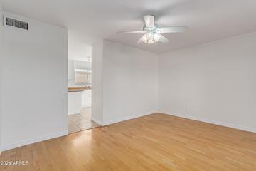 1527 E Topeka Dr., Phoenix, AZ 85024