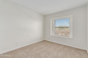 1527 E Topeka Dr., Phoenix, AZ 85024