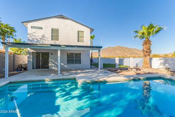 1527 E Topeka Dr., Phoenix, AZ 85024