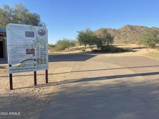 1527 E Topeka Dr., Phoenix, AZ 85024