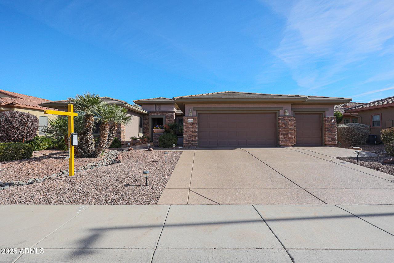 19403 N Ponderosa Ct., Surprise, AZ 85387