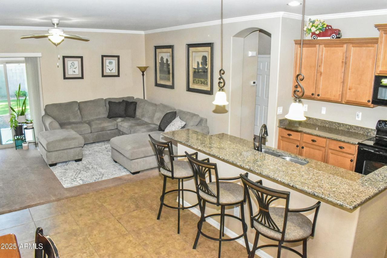 901 W Witt Ave., Queen Creek, AZ 85140