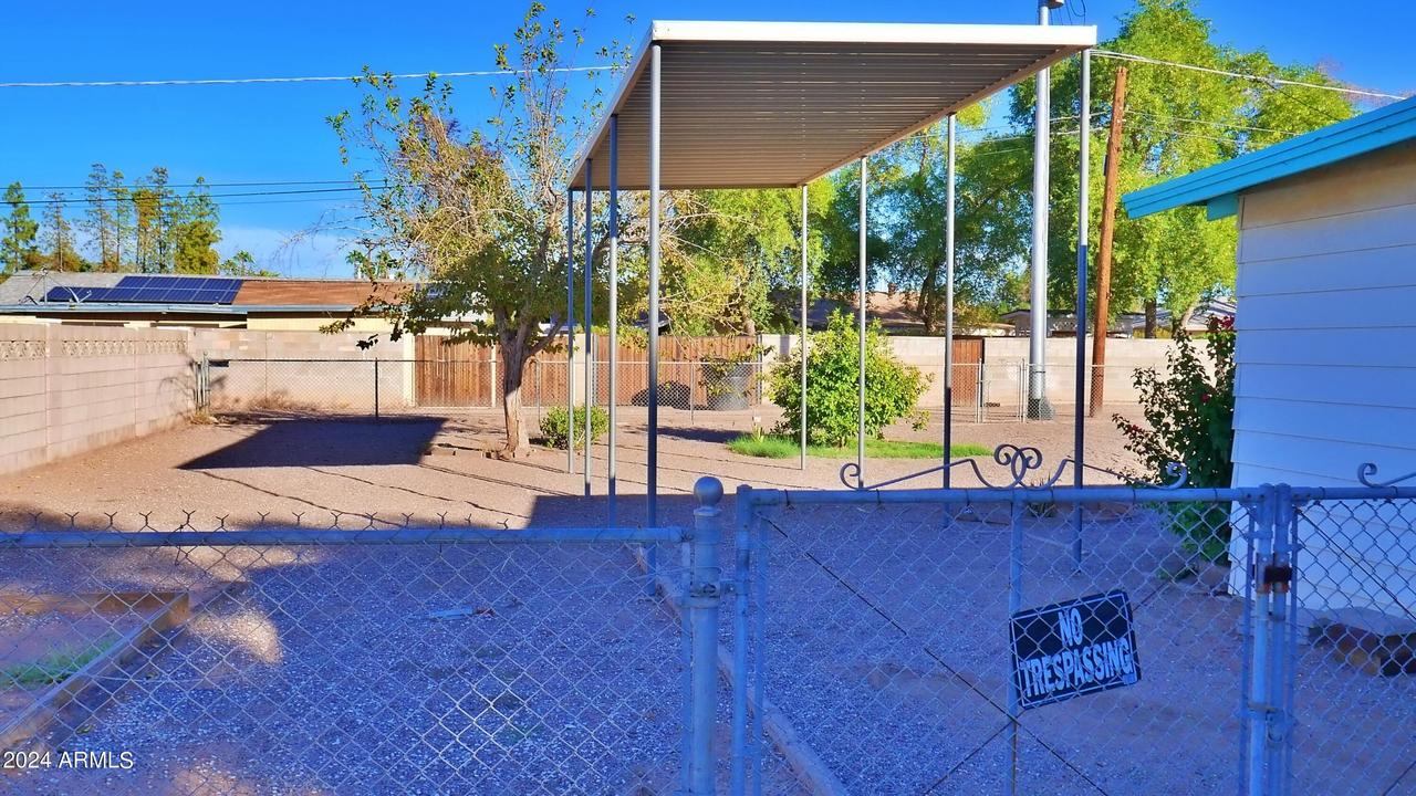 1324 N Center Ave., Casa Grande, AZ 85122