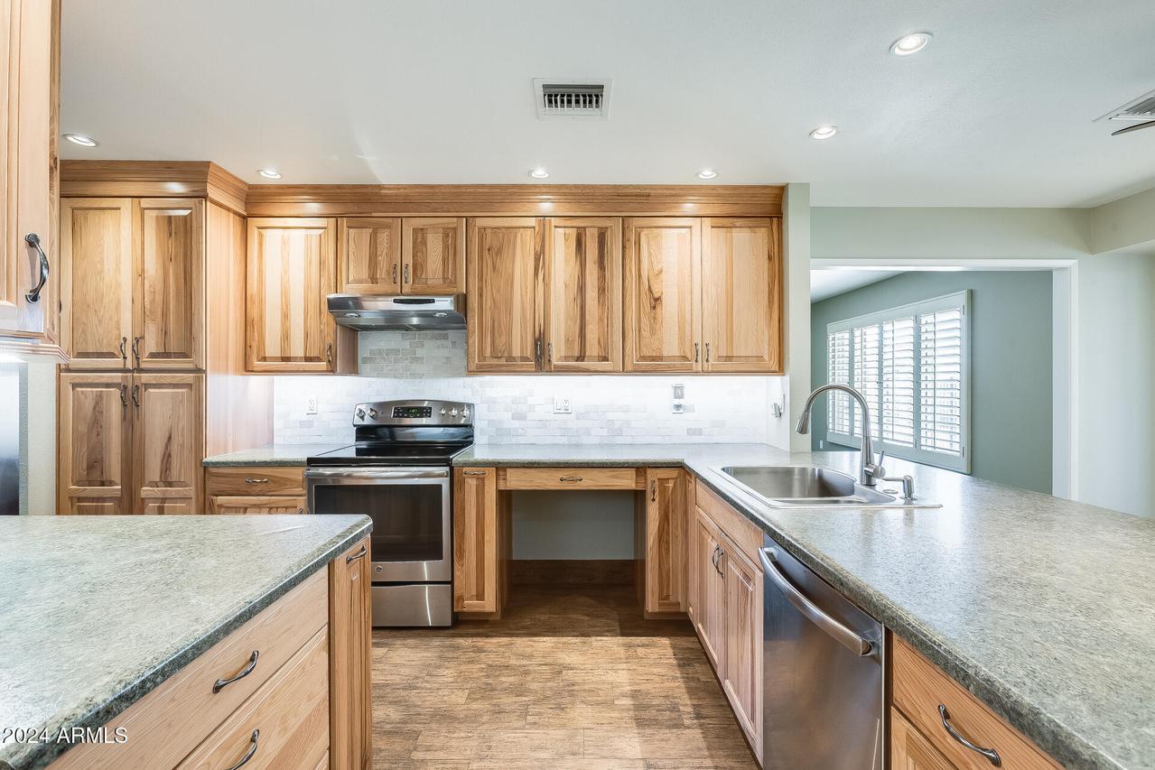 20026 N 106th Ave., Sun City, AZ 85373