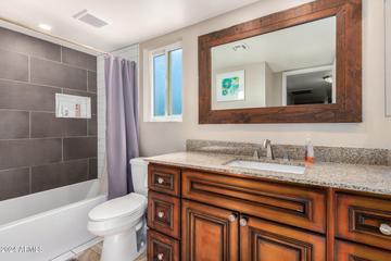 14239 N 42nd Ave., Phoenix, AZ 85053