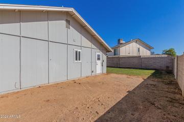 14239 N 42nd Ave., Phoenix, AZ 85053