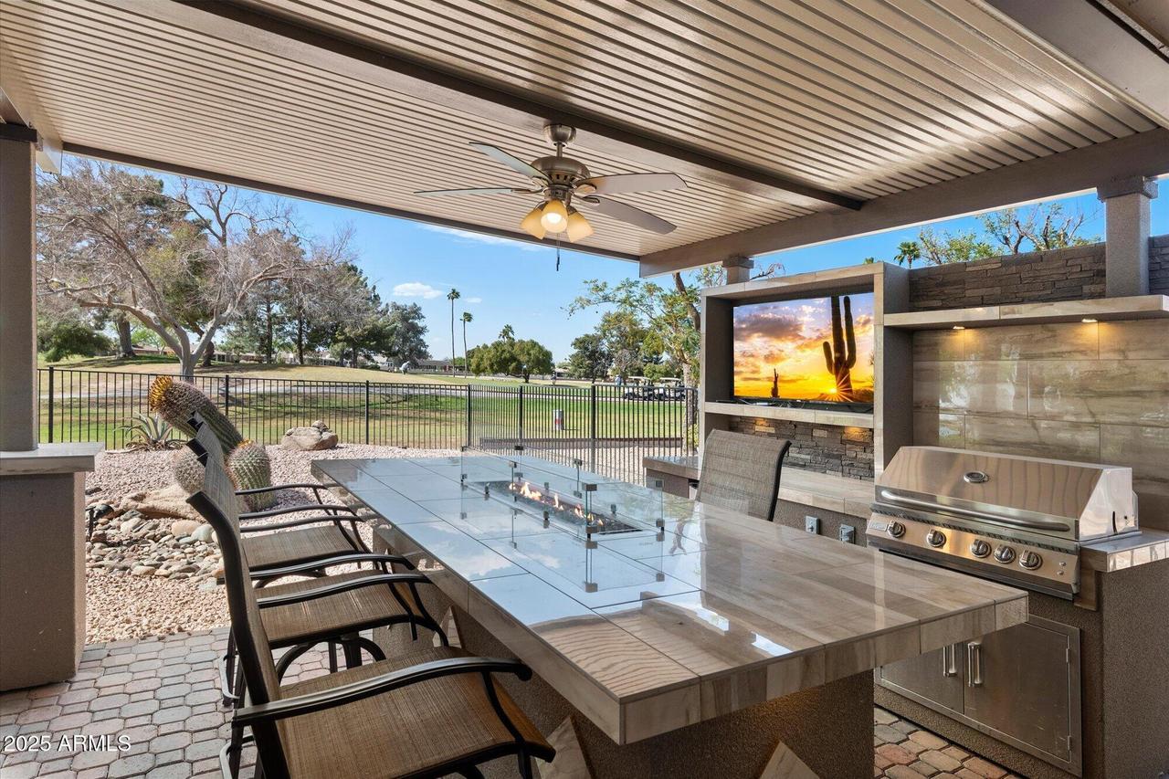 17410 N Country Club Dr., Sun City, AZ 85373