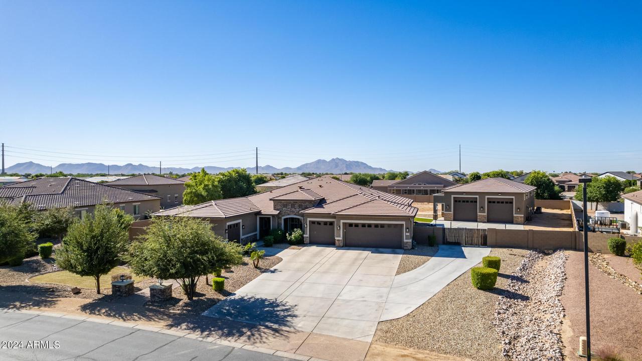 19737 E Willow Dr., Queen Creek, AZ 85142