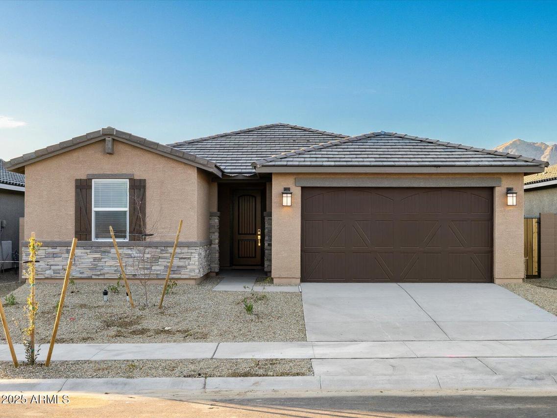 22455 W Pontiac Dr., Surprise, AZ 85387