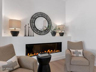 4052 E Oak St., Phoenix, AZ 85008