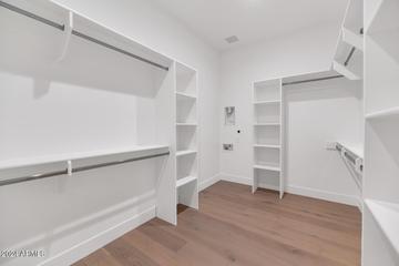 4052 E Oak St., Phoenix, AZ 85008