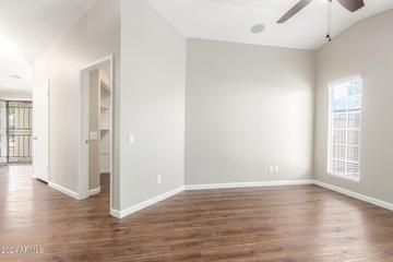 6134 W Zoe Ella Way, Glendale, AZ 85306