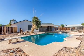 6134 W Zoe Ella Way, Glendale, AZ 85306