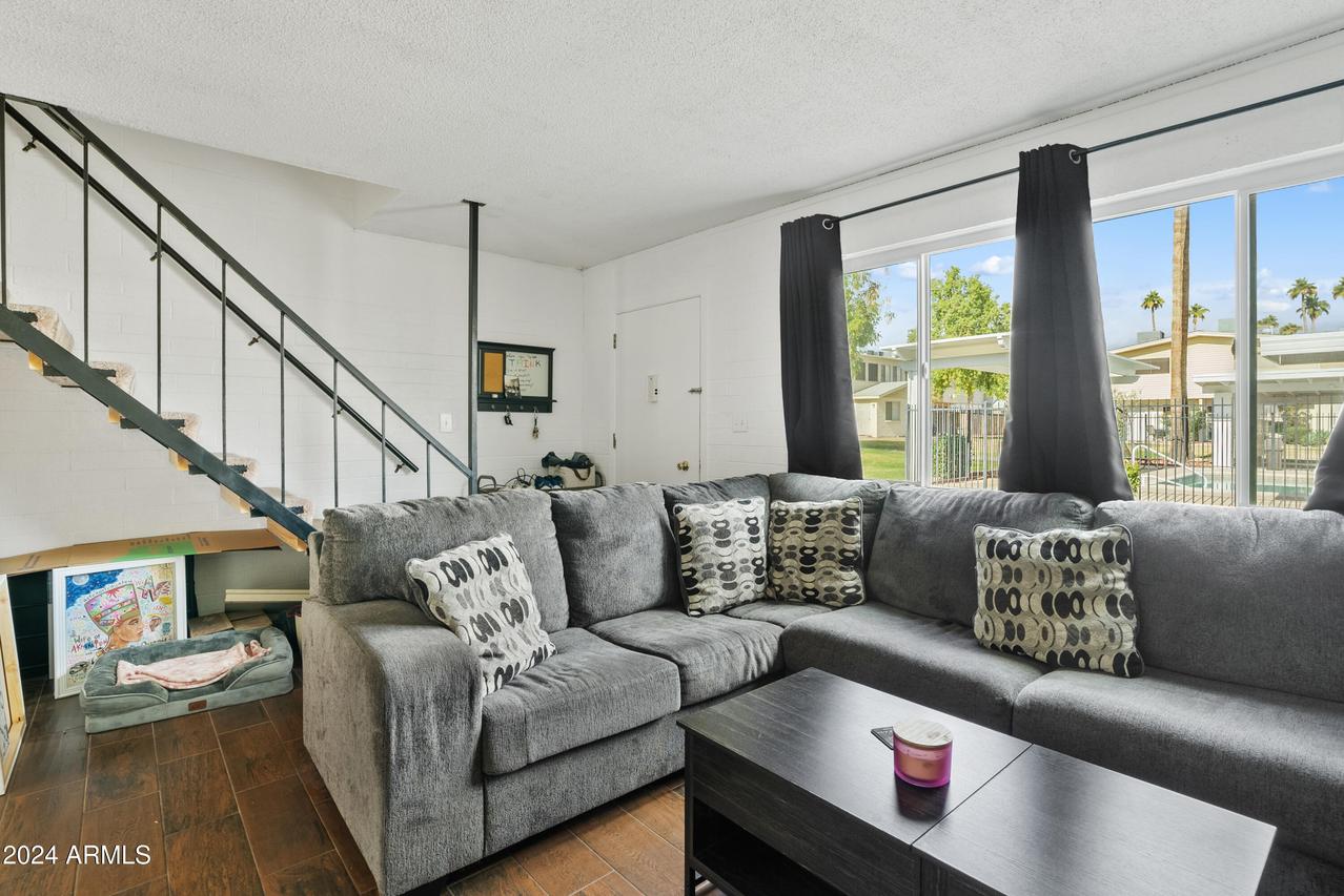 8221 E Garfield St. #L09, Scottsdale, AZ 85257