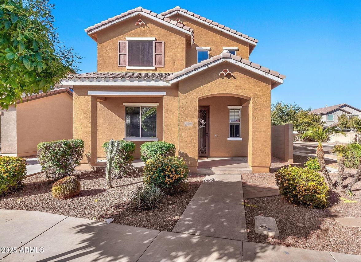 2090 S Moccasin Tr., Gilbert, AZ 85295