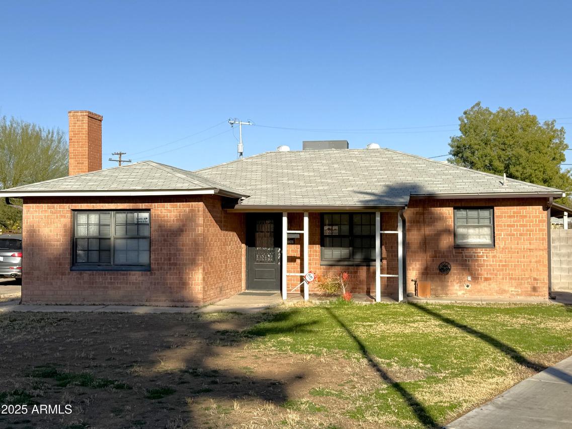 3021 N 17th Dr., Phoenix, AZ 85015