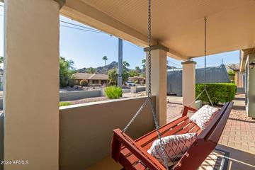 2324 E Shea Blvd., Phoenix, AZ 85028