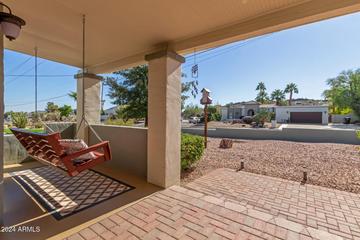 2324 E Shea Blvd., Phoenix, AZ 85028