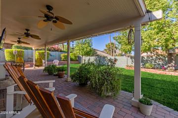 2324 E Shea Blvd., Phoenix, AZ 85028