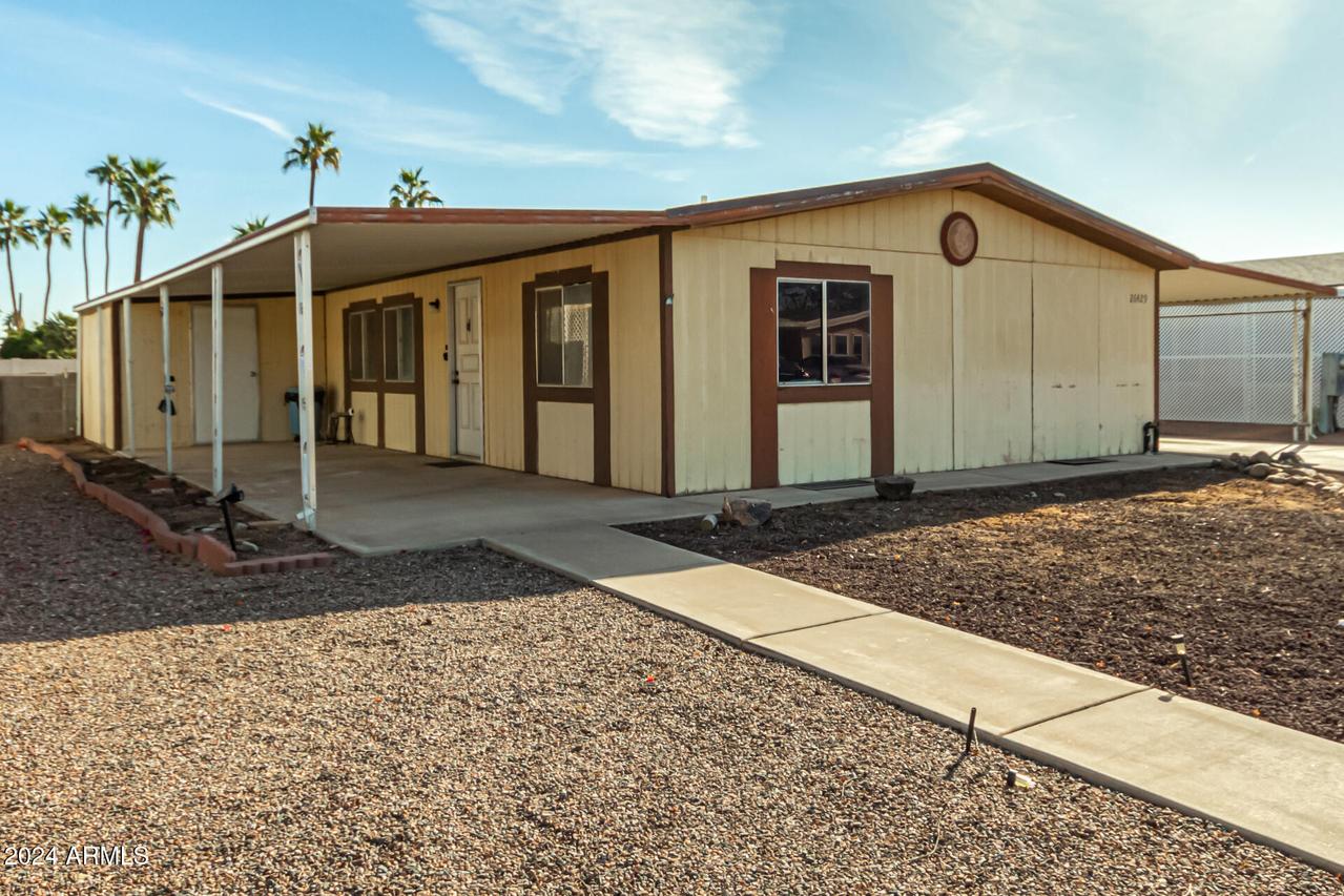 26429 S Navajo Pl., Sun Lakes, AZ 85248