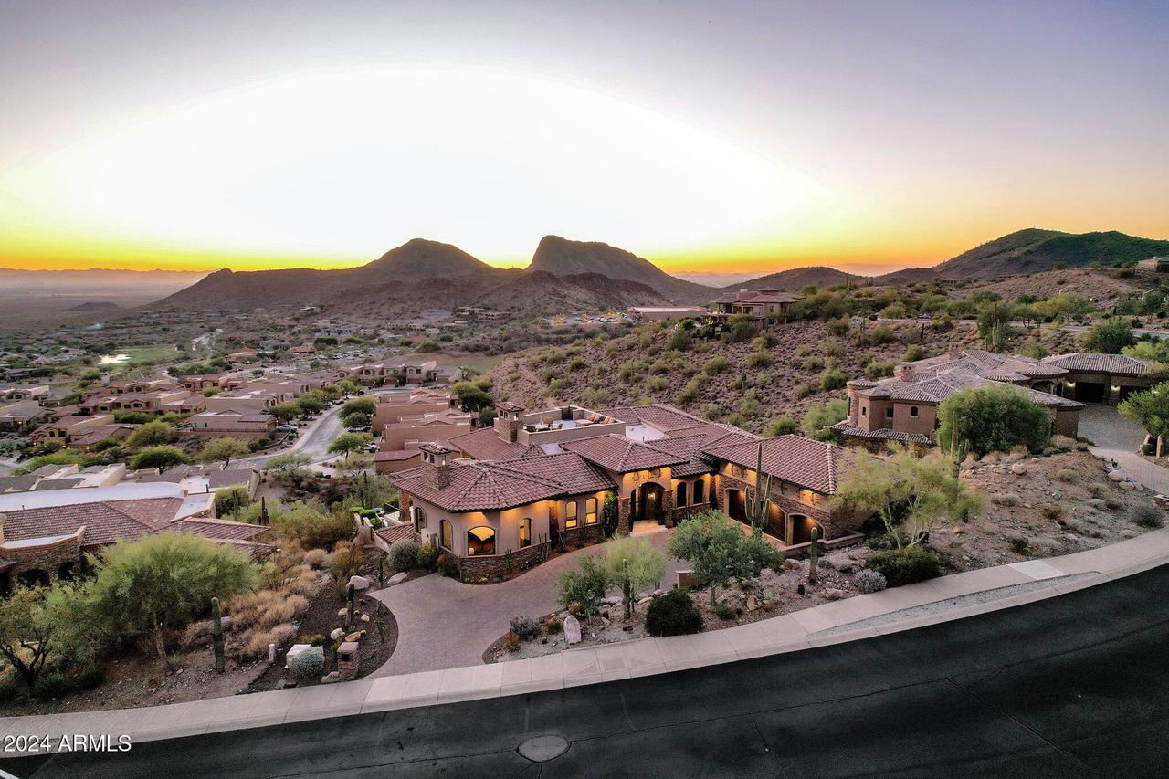 10208 N Palisades Blvd., Fountain Hills, AZ 85268
