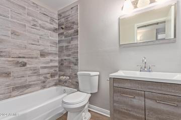 11620 N 32nd Dr., Phoenix, AZ 85029