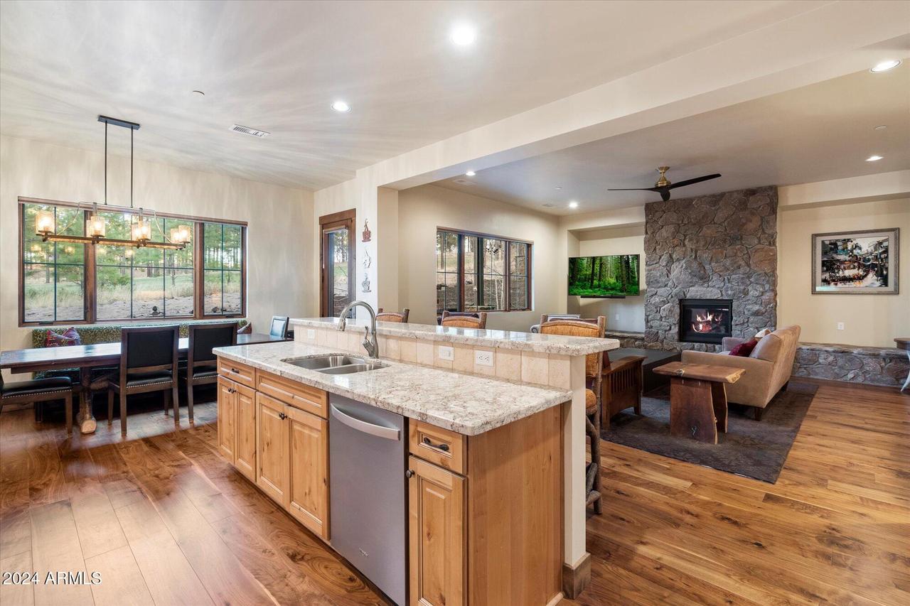 4320 W Arabian Tr., Flagstaff, AZ 86005