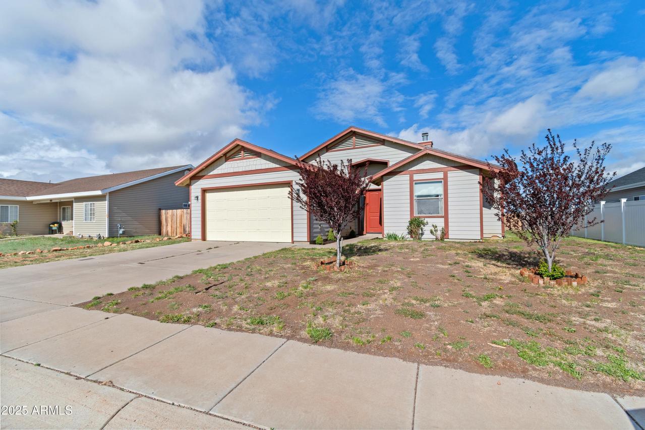 1981 N Pebble Beach Dr., Show Low, AZ 85901