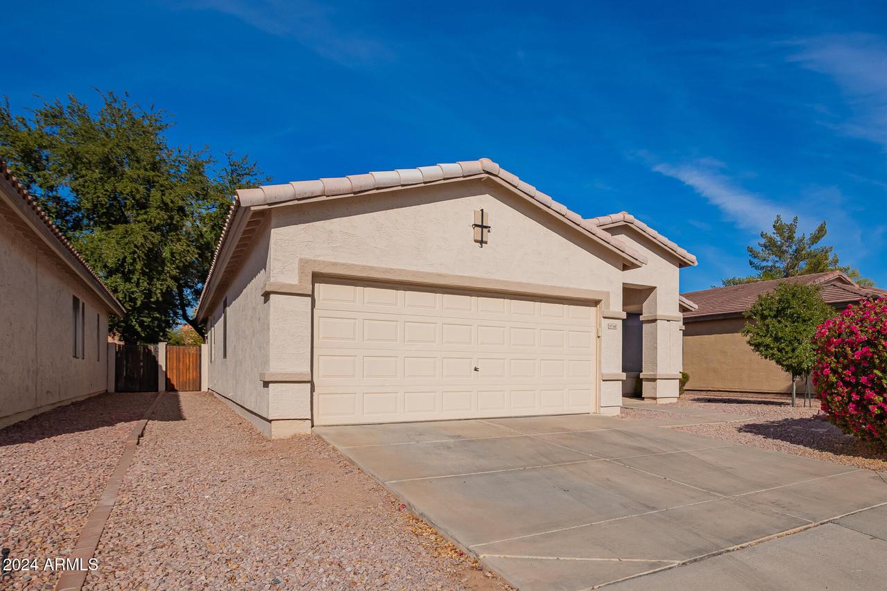 10768 W Citrus Grove Way, Avondale, AZ 85392