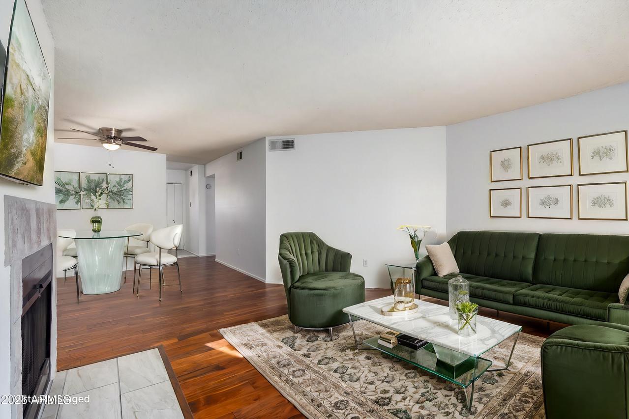 11640 N 51st Ave. #250, Glendale, AZ 85304