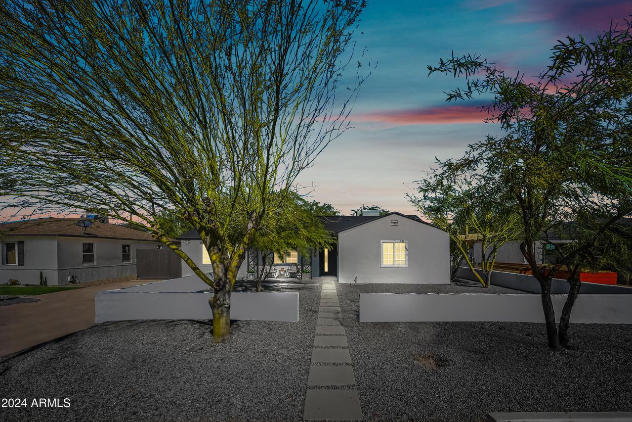 4175 N Westview Dr., Phoenix, AZ 85015