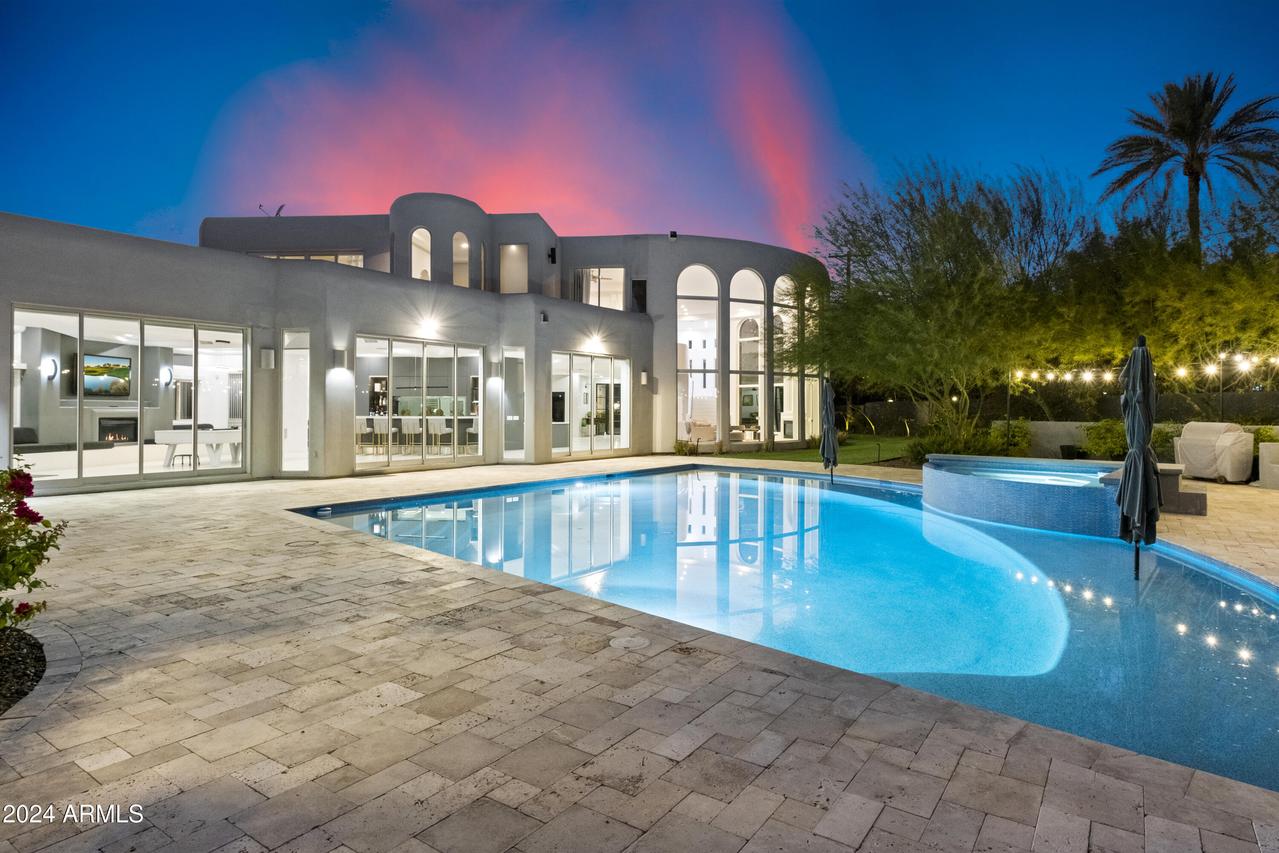 5311 N Palo Cristi Rd., Paradise Valley, AZ 85253